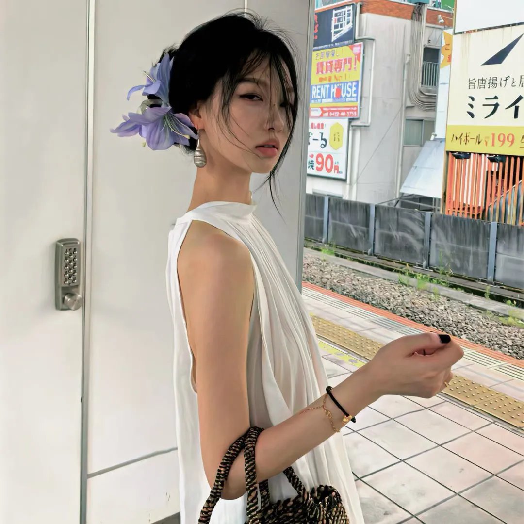 里世界郊游
