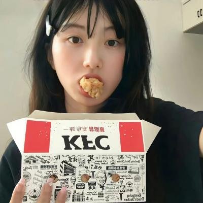 酷爱电影的庞波小姐
